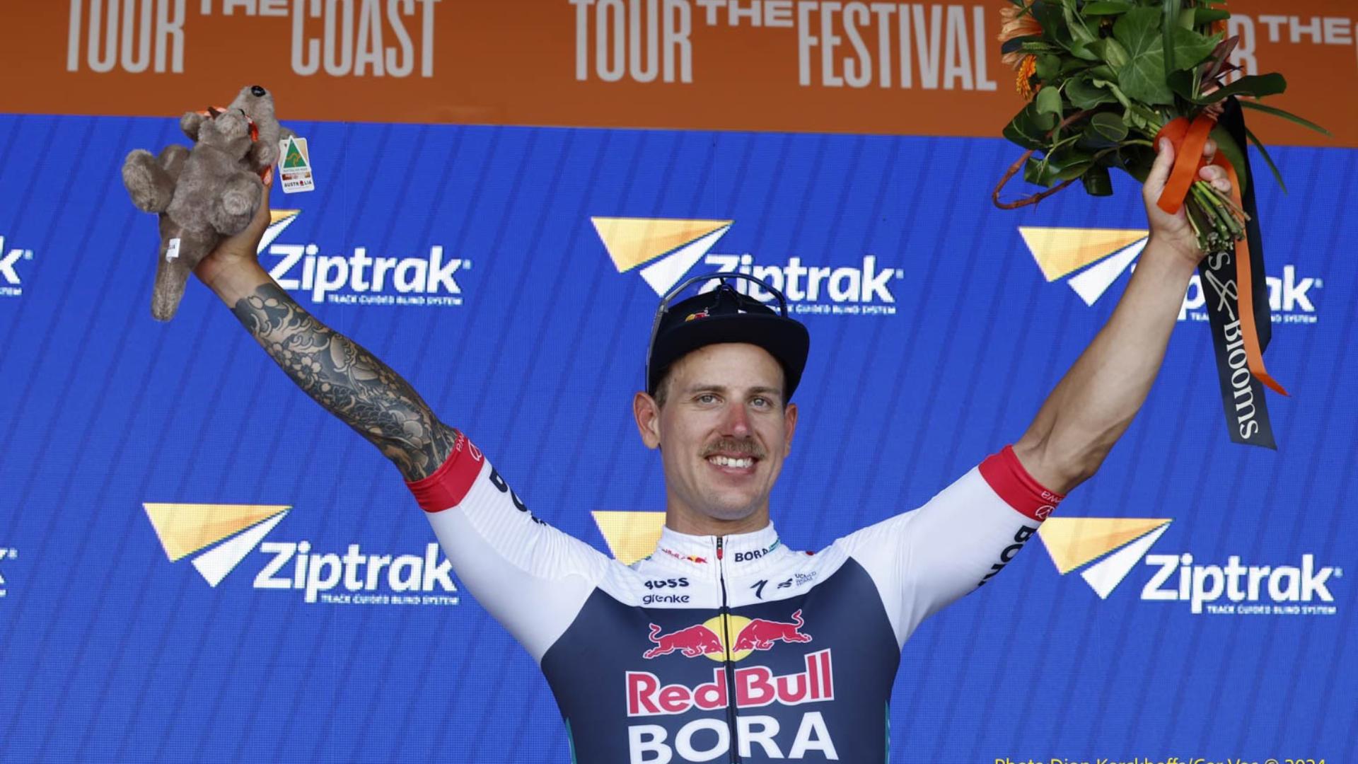 Nový rok, stejná pohádka! Welsford na Tour Down Under opět ovládl první sprinterský dojezd!